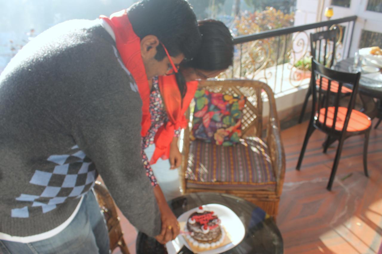 Mansarover Home Stay Kalimpong Bagian luar foto