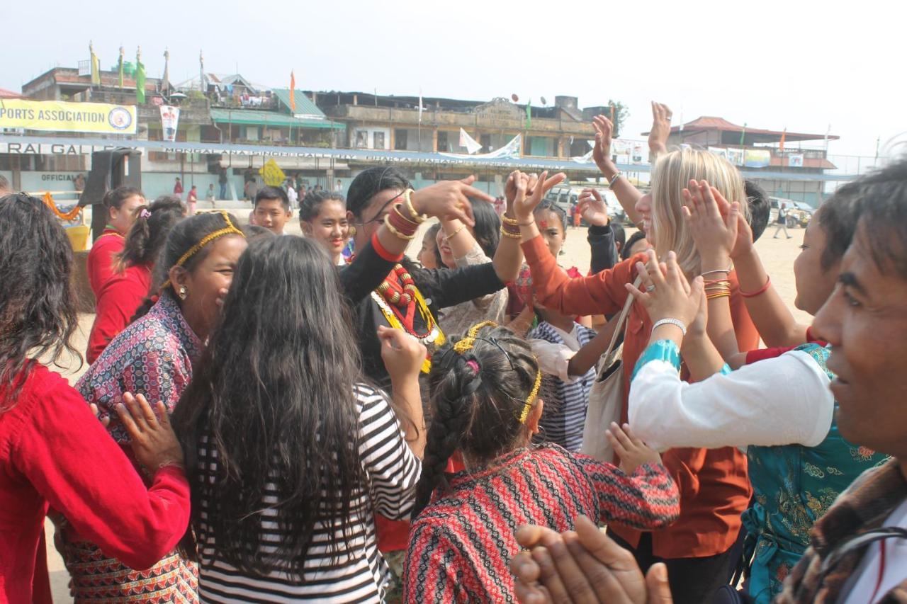 Mansarover Home Stay Kalimpong Bagian luar foto
